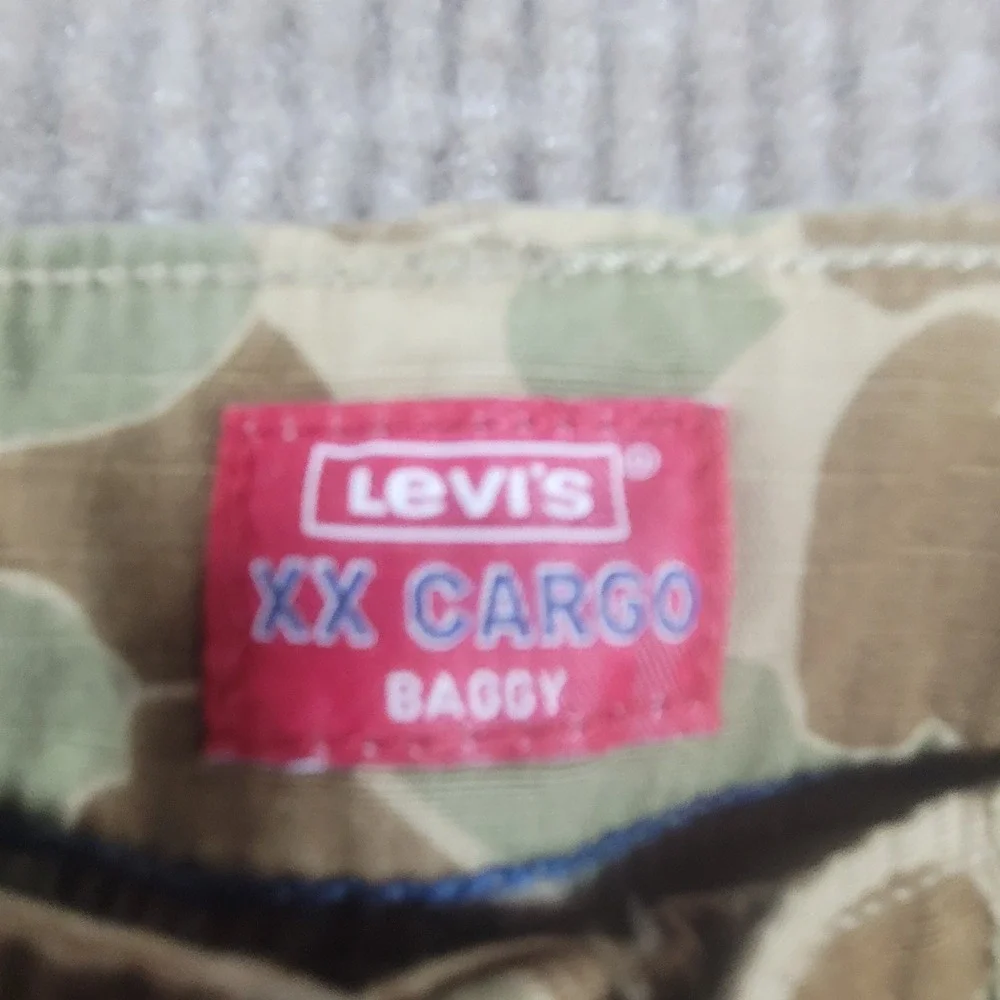 Levis XX Cargo Baggy Pants Mens 31x32 Frog Skin Camo Ripstop Cotton A0961-0004